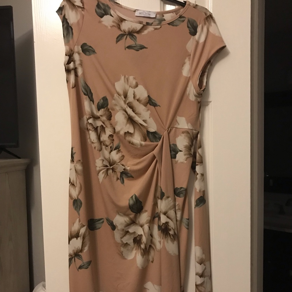 Maternity dress
